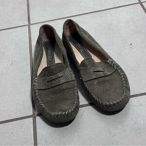 Vaneli Women Green Suede Penny Loafer Driving Shoes Snakeskin Size 8.5M